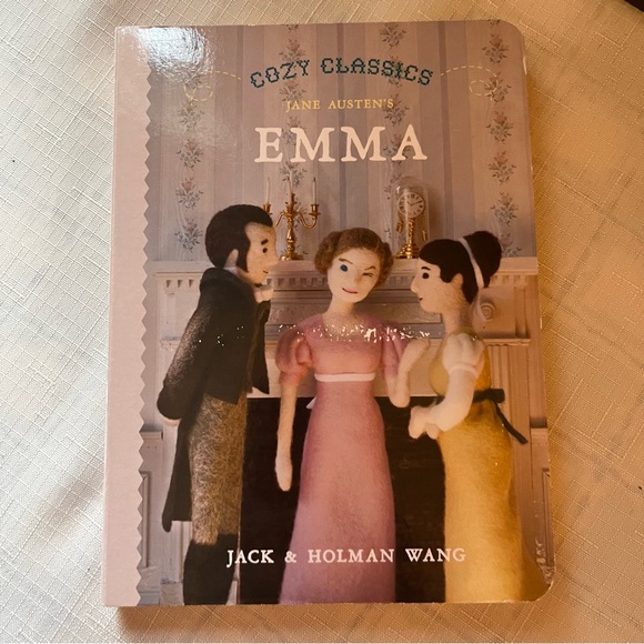 Book Bundle! Cozy Classics Pride & Prejudice and Emma Board Books - Picture 11 of 12